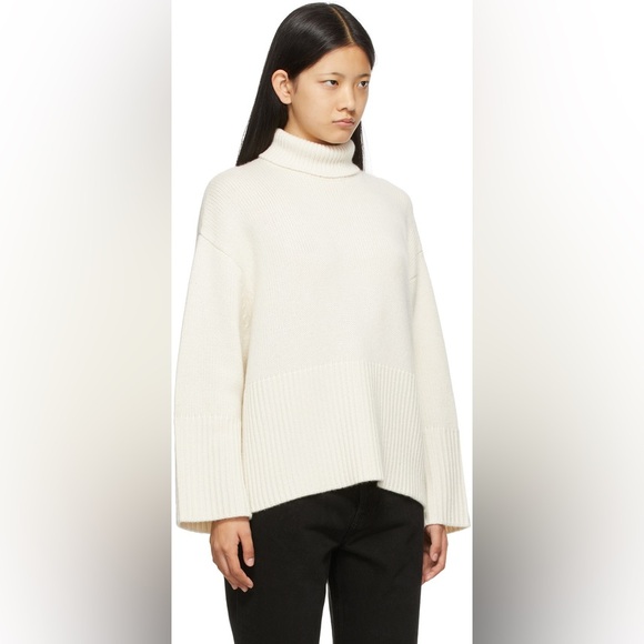 $1150 Toteme Cashmere City Off-White Cream Heavy Turtleneck Sweater Sz Medium M - Picture 3 of 10